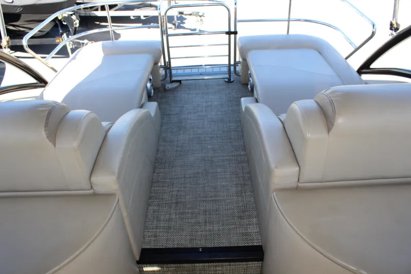 Slide: The Image of Bennington 2575QCWTIO 2016 - 14