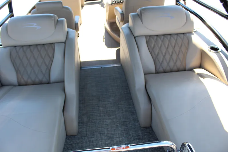 Slide: The Image of Bennington 2575QCWTIO 2016 - 15