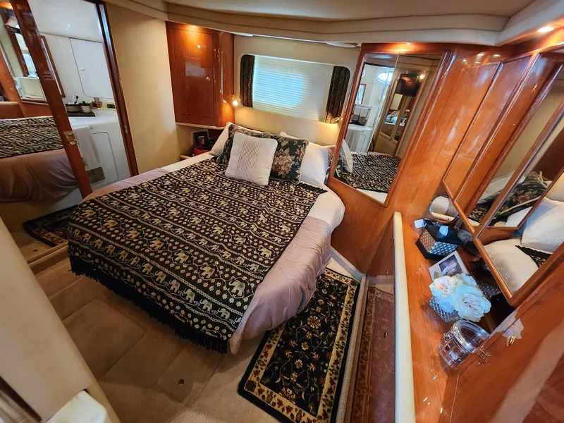 Slide: The Image of Master stateroom - 3