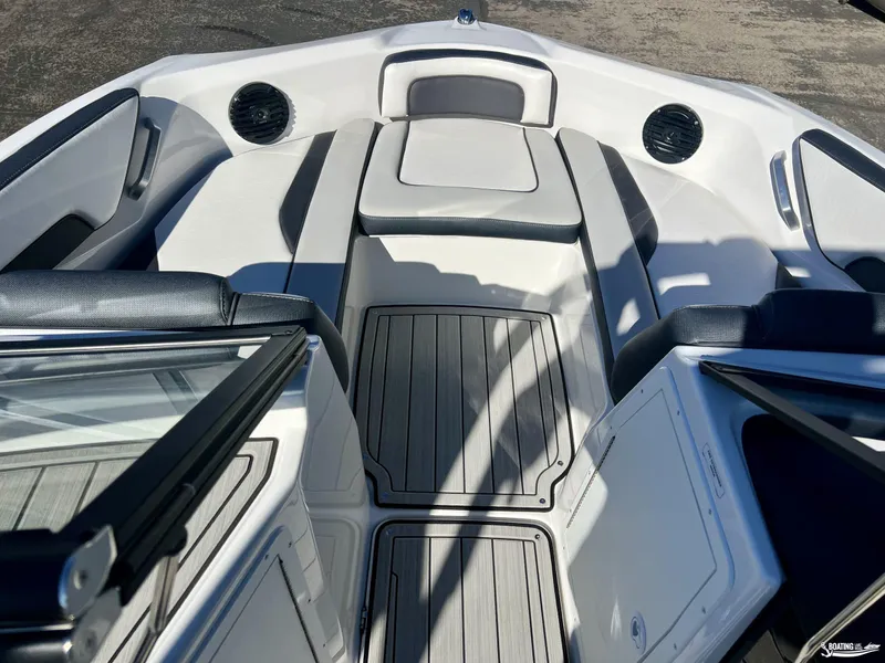 Slide: The Image of 2025 Yamaha Boats 195S interior with sleek seating and modern design. - 4