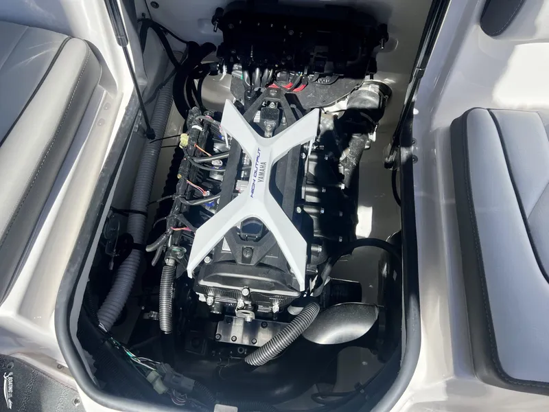 Slide: The Image of 2025 Yamaha SX190 boat engine compartment with high-output motor. - 5