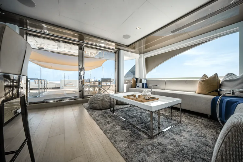 Slide: The Image of Ocean Alexander 30R 2022 - 107