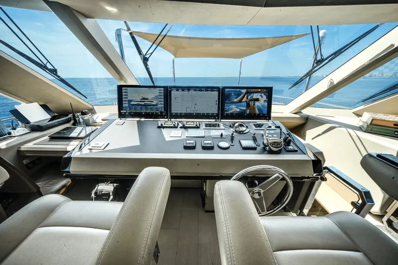 Slide: The Image of Ocean Alexander 30R 2022 - 108