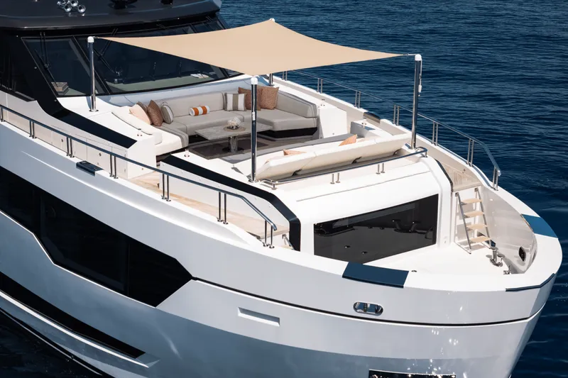 Slide: The Image of Ocean Alexander 30R 2022 - 111