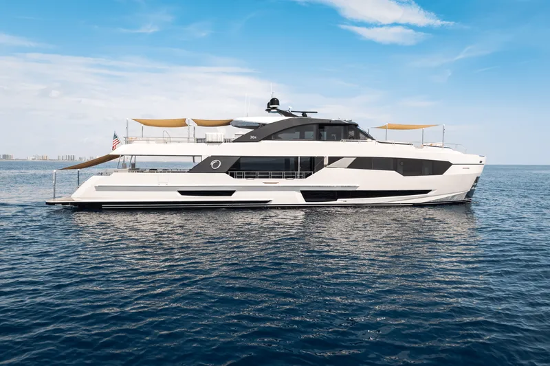 Slide: The Image of Ocean Alexander 30R 2022 - 120