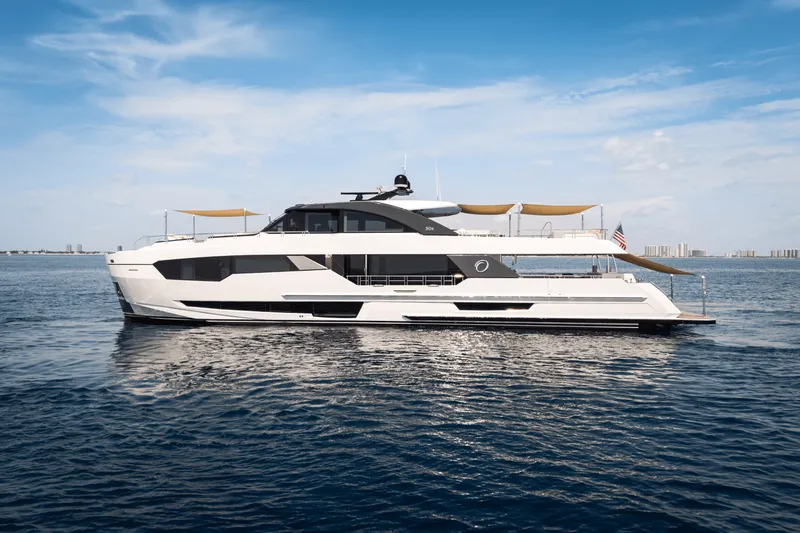 Slide: The Image of Ocean Alexander 30R 2022 - 122