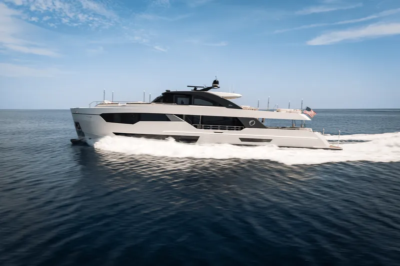 Slide: The Image of Ocean Alexander 30R 2022 - 126