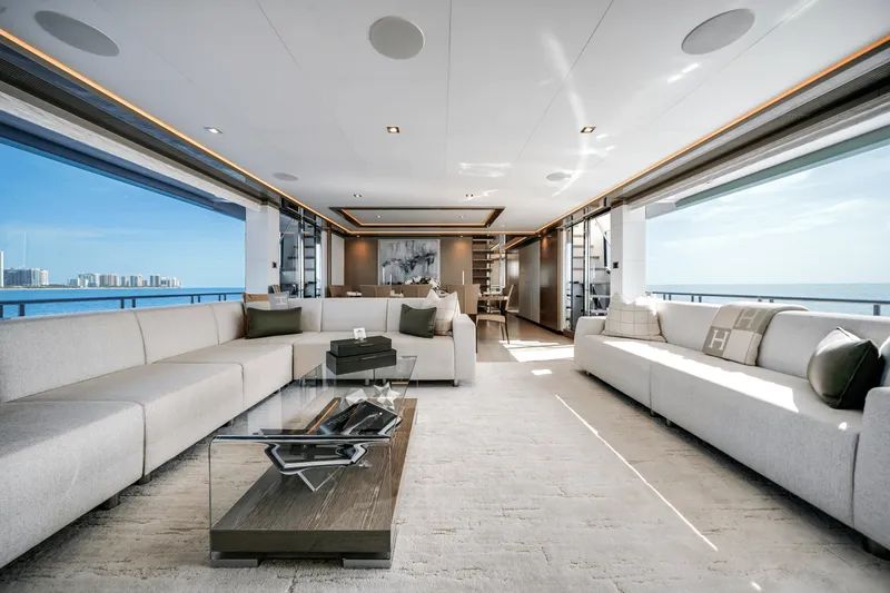 Slide: The Image of Ocean Alexander 30R 2022 - 56