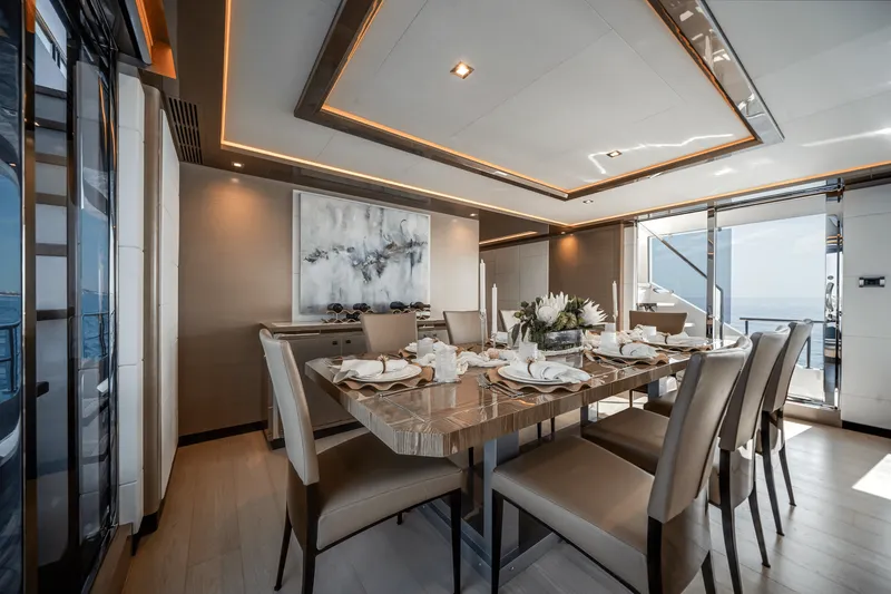 Slide: The Image of Ocean Alexander 30R 2022 - 63