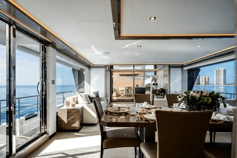 Slide: The Image of Ocean Alexander 30R 2022 - 66