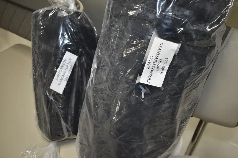 Slide: The Image of Key West Boats 189 FS 2026 - 13