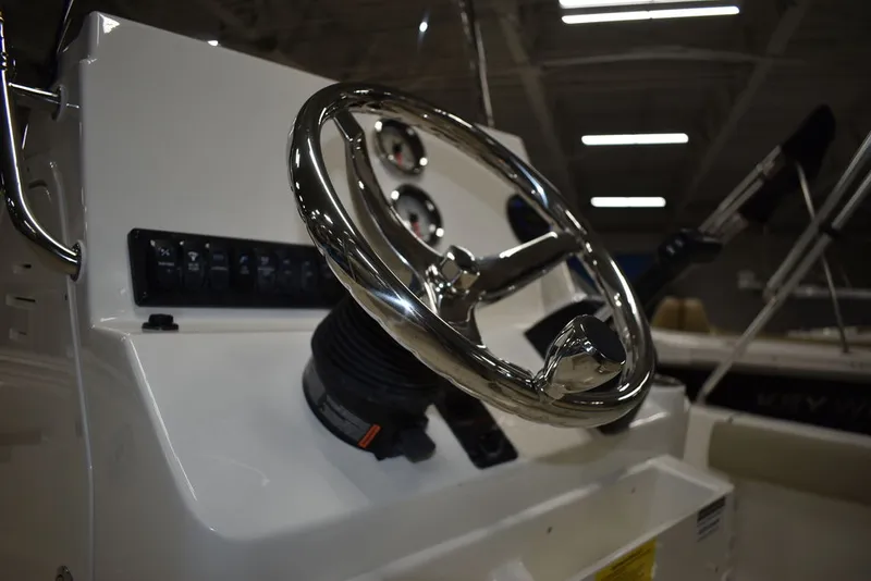 Slide: The Image of Key West Boats 189 FS 2026 - 20