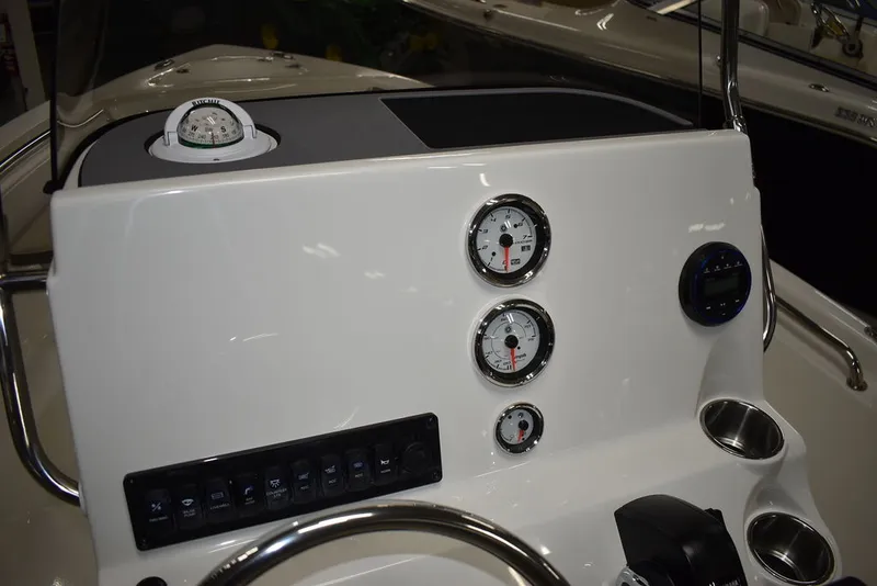 Slide: The Image of Key West Boats 189 FS 2026 - 21