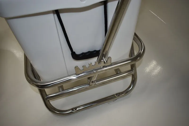 Slide: The Image of Key West Boats 189 FS 2026 - 25