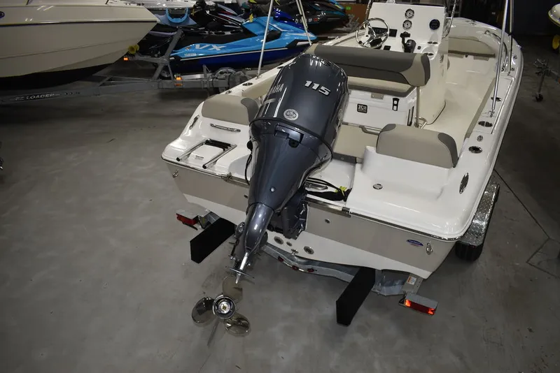 Slide: The Image of Key West Boats 189 FS 2026 - 3