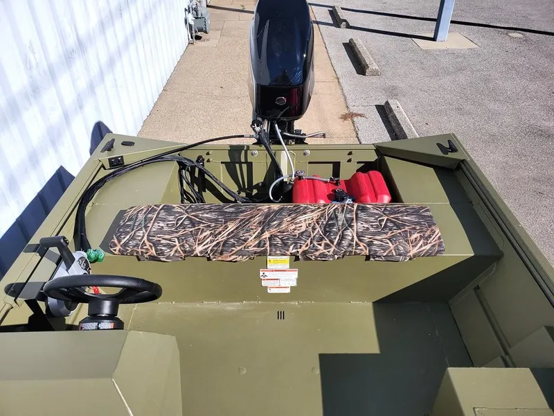 Slide: The Image of Snap down rear bench seat cushion - 9