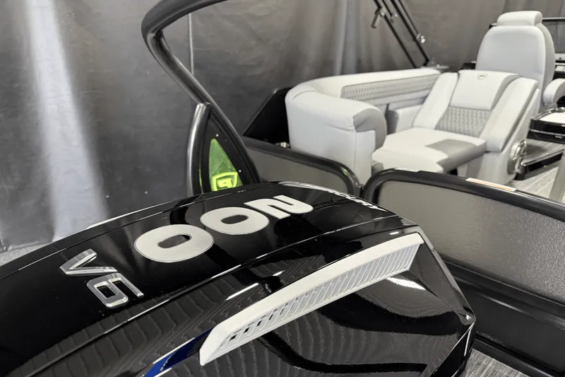 Slide: The Image of Premier 230SOLARIS 2026 - 23