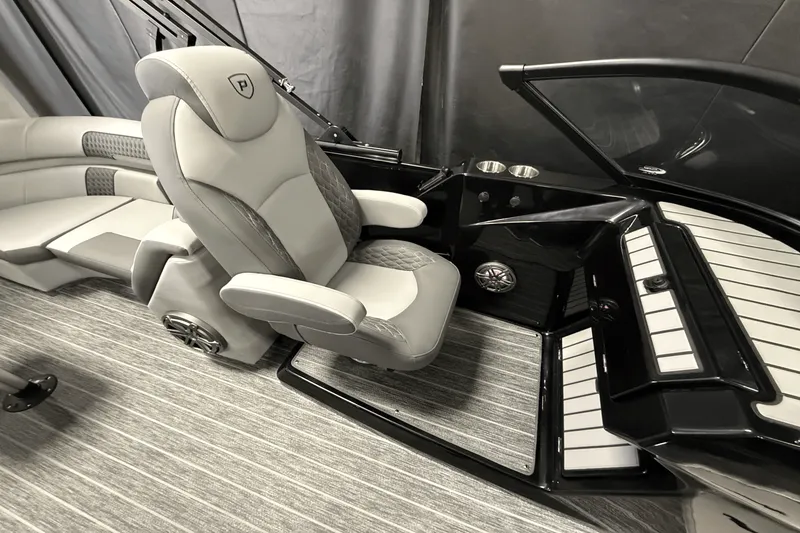 Slide: The Image of Premier 230SOLARIS 2026 - 44