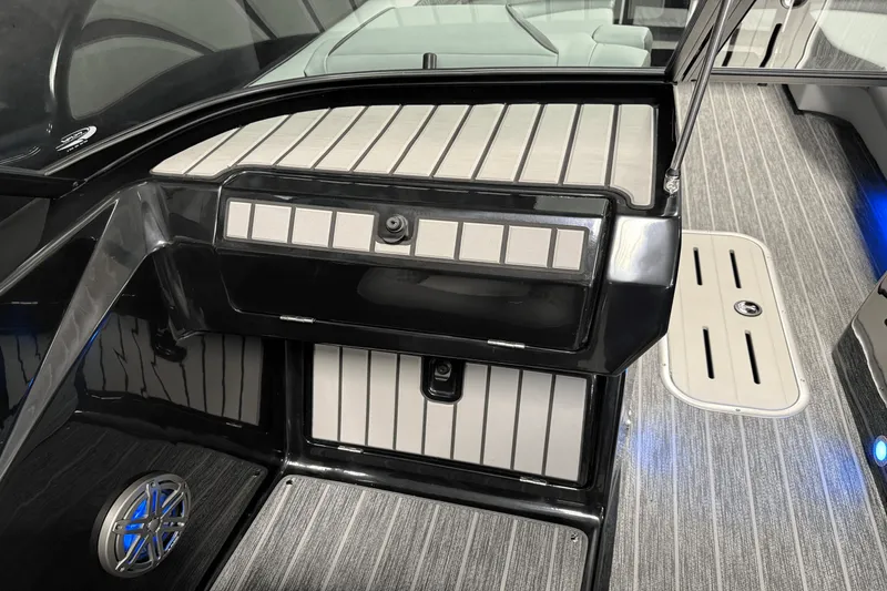 Slide: The Image of Premier 230SOLARIS 2026 - 50