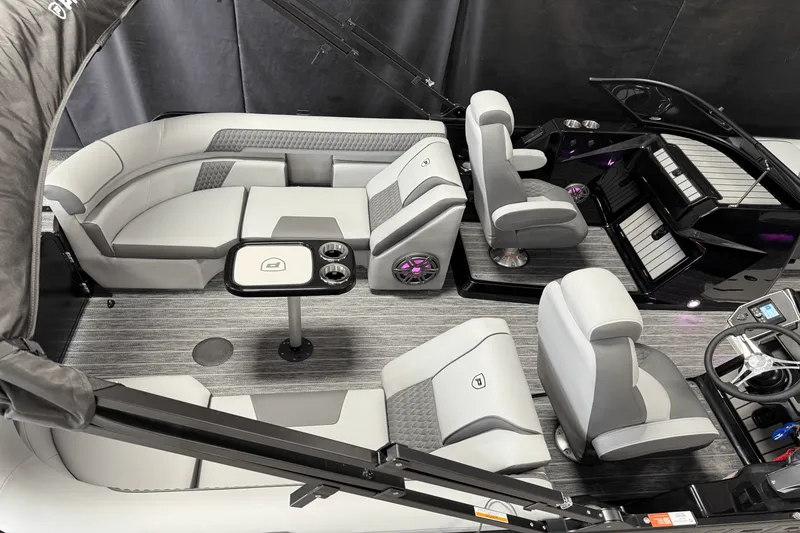 Slide: The Image of Premier 230SOLARIS 2026 - 8