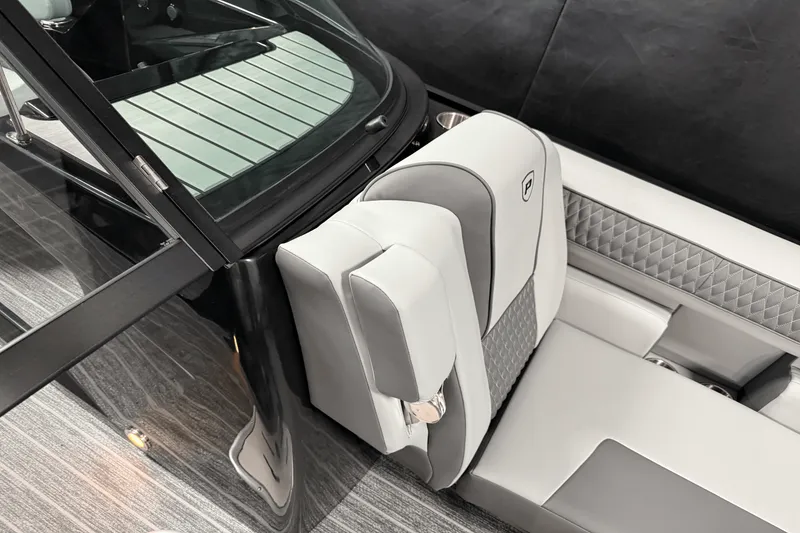 Slide: The Image of Premier 230SOLARIS 2026 - 92