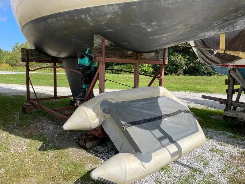 Slide: The Image of Beneteau First 32 1984 - 7