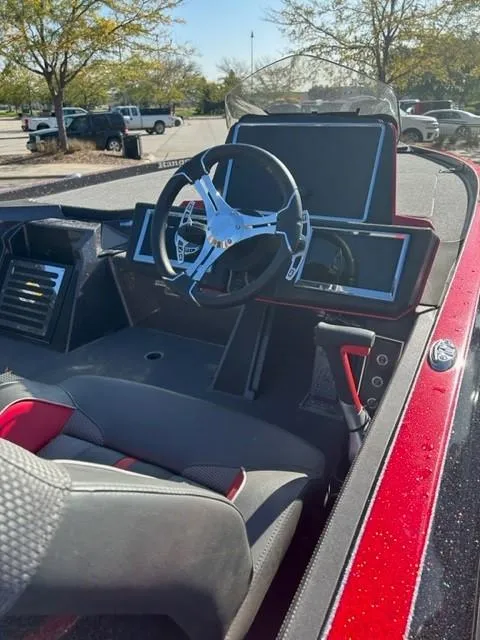 Slide: The Image of Ranger Z520R 2023 - 60