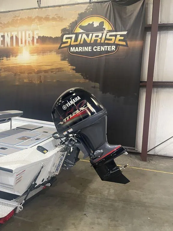 Slide: The Image of 2023 Xpress H190B boat with Yamaha motor at Sunrise Marine Center. - 6