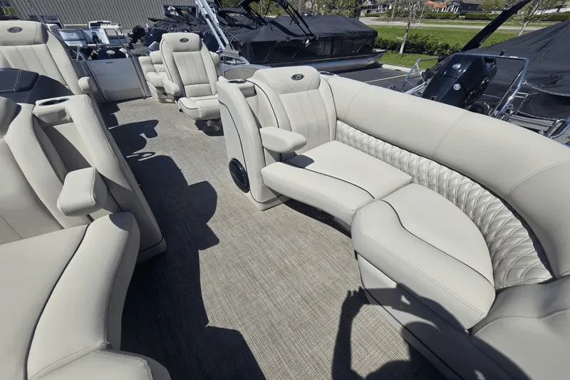 Slide: The Image of Barletta L21QC 2019 - 16