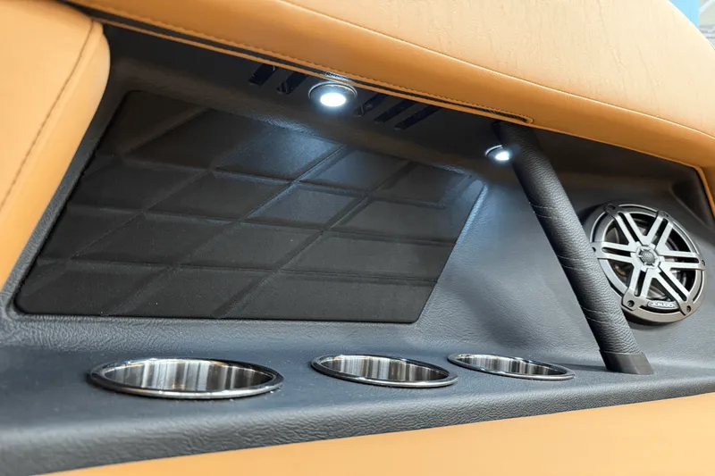 Slide: The Image of Nautique S21SUPER AIR 2026 - 103