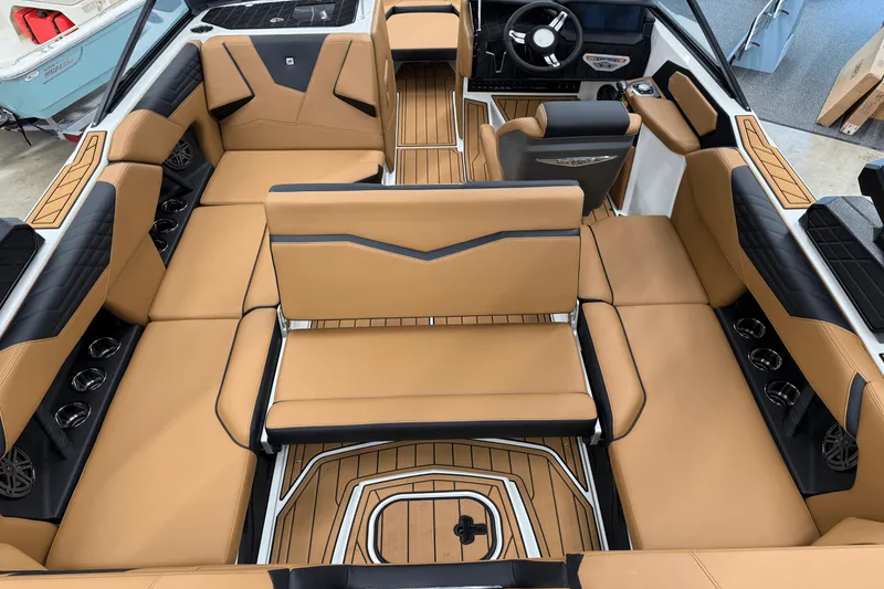 Slide: The Image of Nautique S21SUPER AIR 2026 - 36