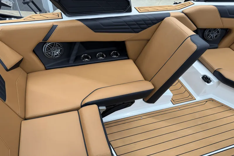 Slide: The Image of Nautique S21SUPER AIR 2026 - 50