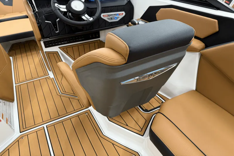 Slide: The Image of Nautique S21SUPER AIR 2026 - 63