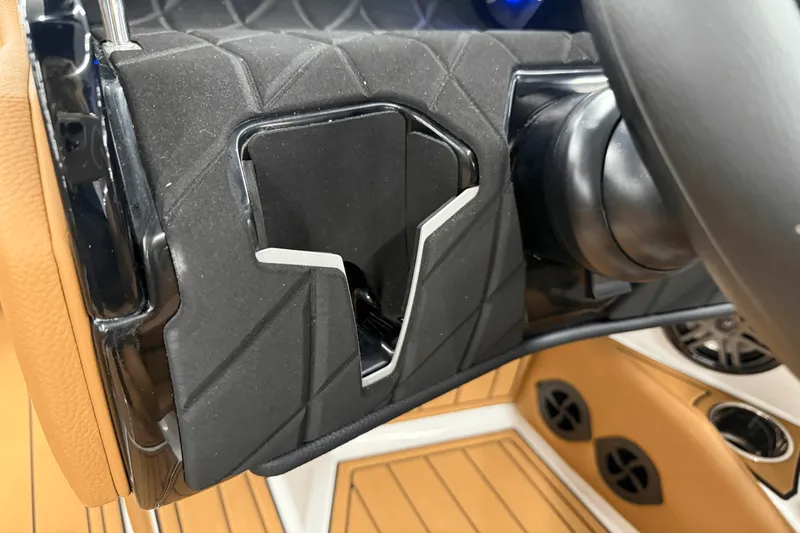 Slide: The Image of Nautique S21SUPER AIR 2026 - 79