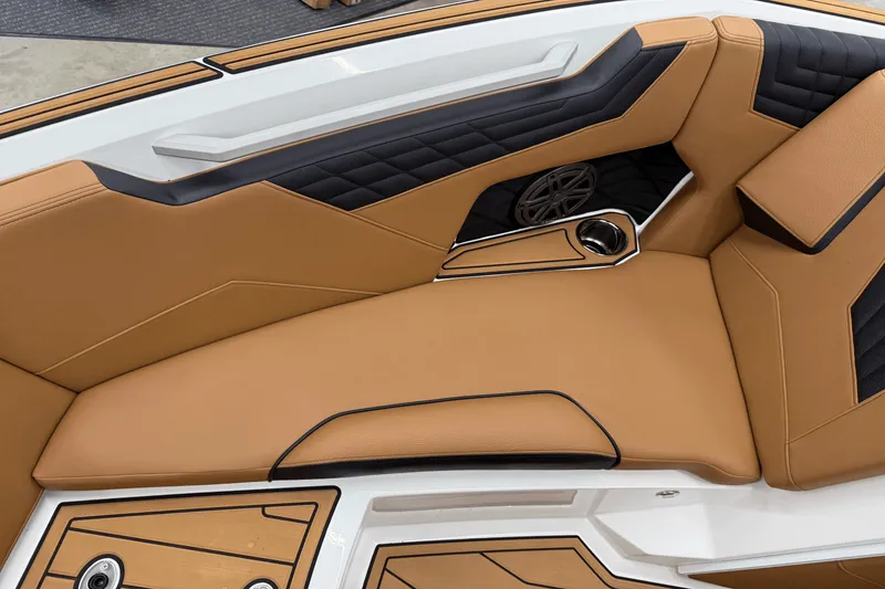 Slide: The Image of Nautique S21SUPER AIR 2026 - 95