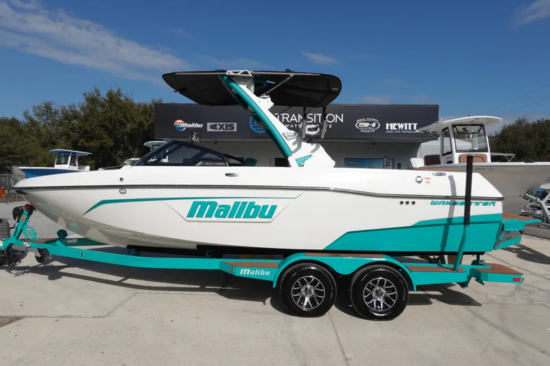 The Image of 2023 Malibu Wakesetter 23 LSV boat on trailer. - 0