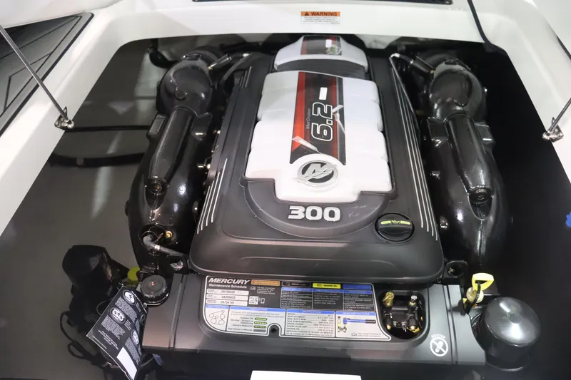 Slide: The Image of 2023 Monterey 238 Super Sport boat engine, 6.2L 300 horsepower. - 16