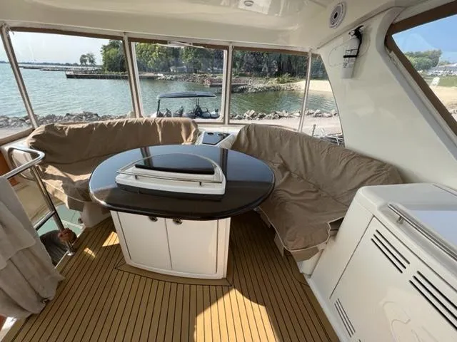 Slide: The Image of Ovation 52 Ovation 2009 - 52