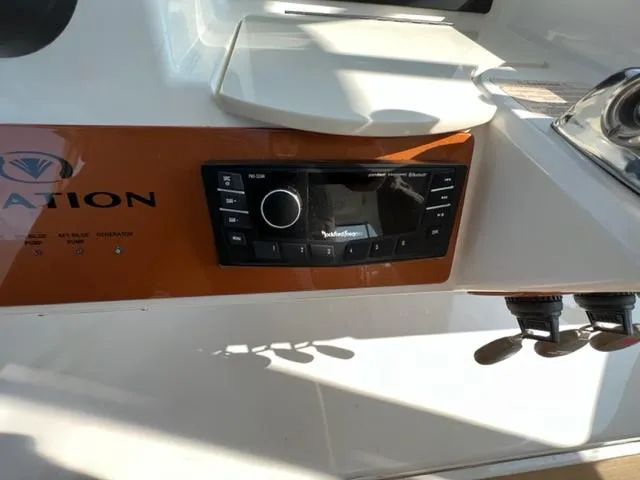 Slide: The Image of Ovation 52 Ovation 2009 - 60