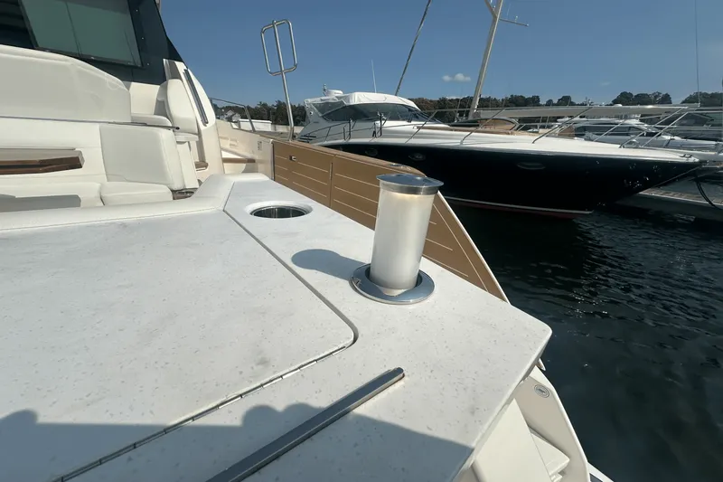 Slide: The Image of Tiara EX 60 2025 - 18