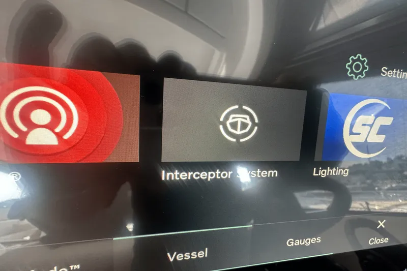 Slide: The Image of Tiara EX 60 2025 - 74