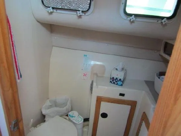 Slide: The Image of Head with tons of storage - 32