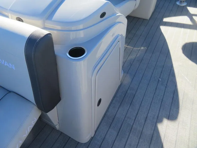 Slide: The Image of 2023 Sylvan Mirage X5 boat interior with seating and cup holder. - 5