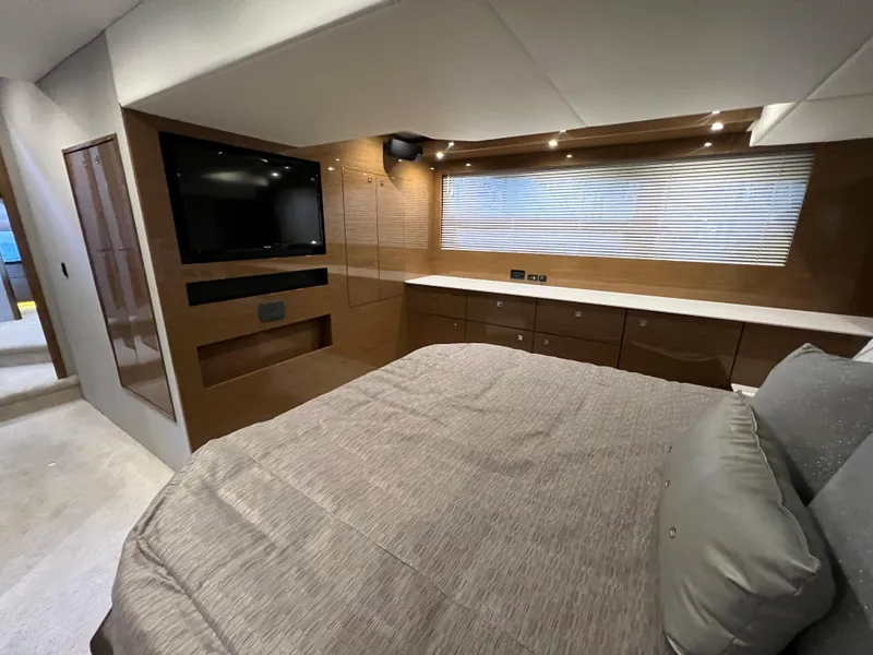 Slide: The Image of Cruisers Yachts 50 Cantius 2018 - 53