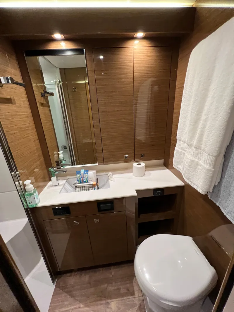 Slide: The Image of Cruisers Yachts 50 Cantius 2018 - 59