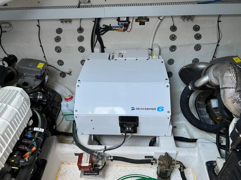 Slide: The Image of Cruisers Yachts 50 Cantius 2018 - 68