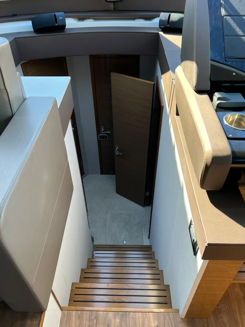 Slide: The Image of Cruisers Yachts 50 Cantius 2018 - 80