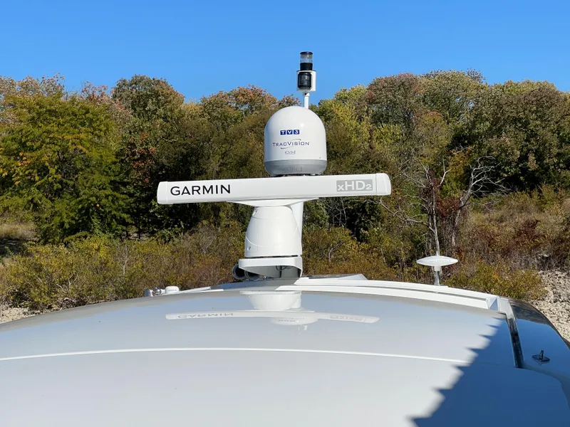 Slide: The Image of Cruisers Yachts 50 Cantius 2018 - 82