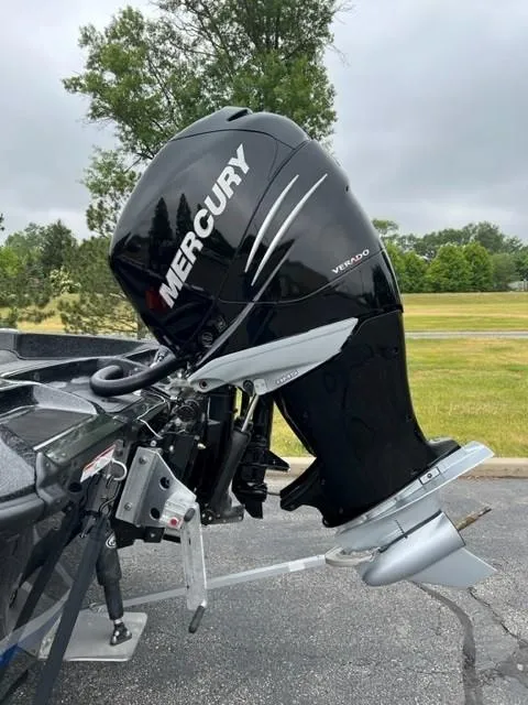 Slide: The Image of 2023 Nitro ZV21 Pro boat with Mercury Verado outboard motor. - 1