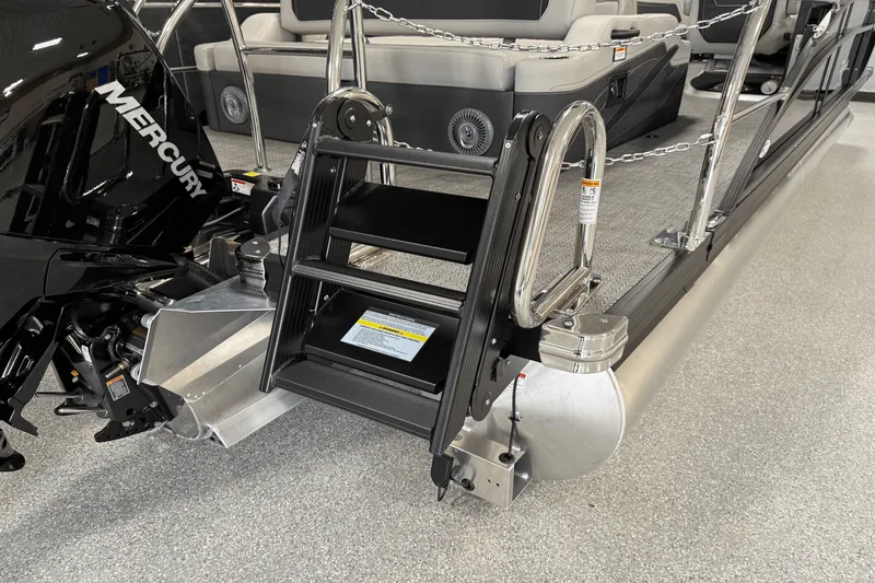 Slide: The Image of Barletta Cabrio 22 U 2026 - 12